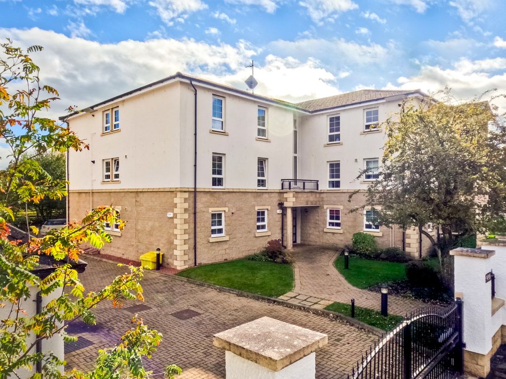 3 bed flat for sale in Chesterfield Avenue, Kelvinside, Glasgow G12, £