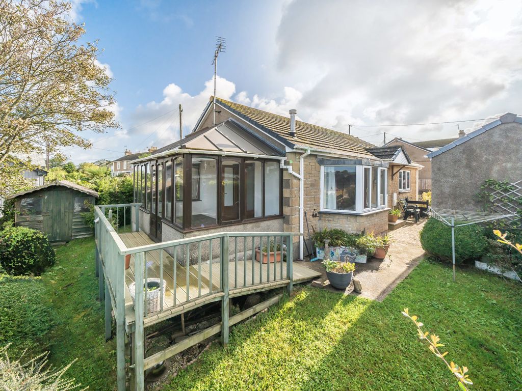 2 bed bungalow for sale in Prospect Close, Hayle, Cornwall TR27, £