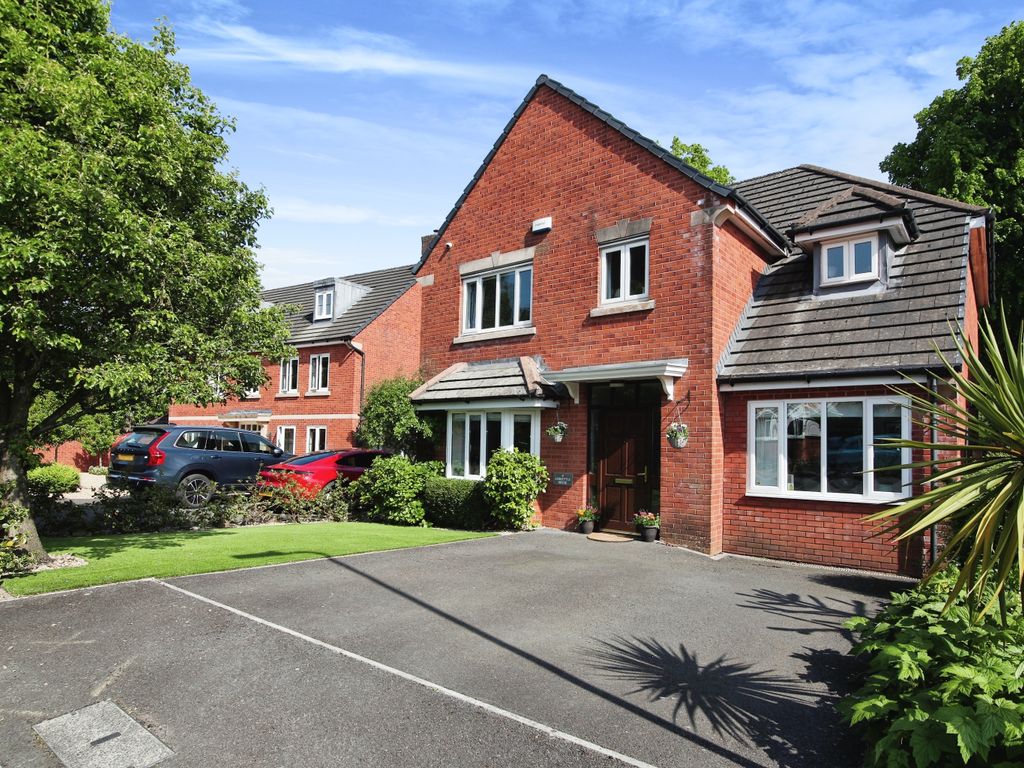 4 bed detached house for sale in Mons Close, Newport NP20 Zoopla