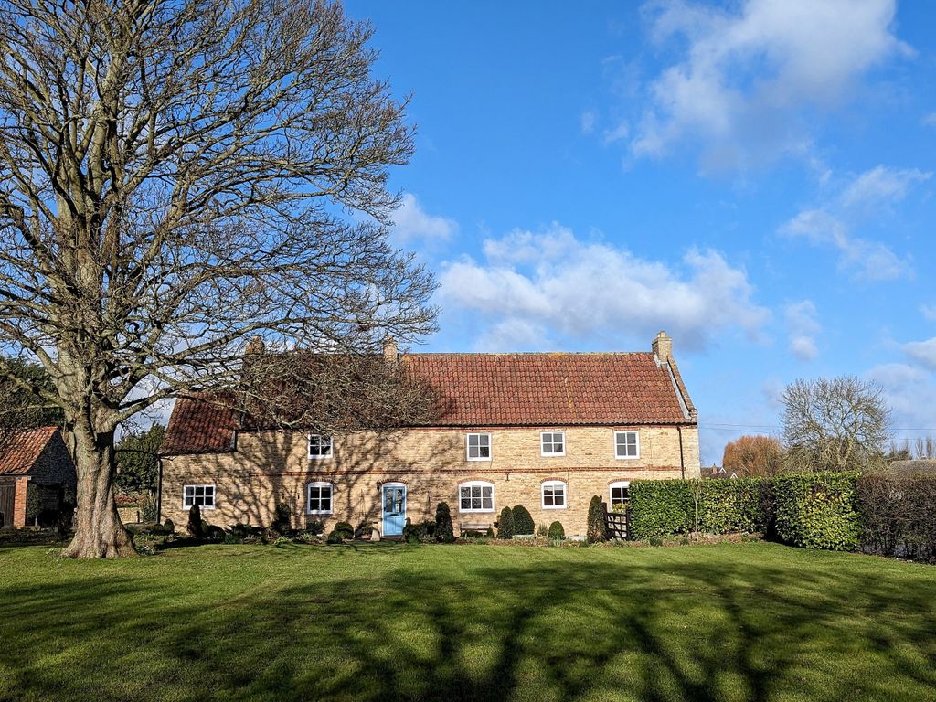 4 bed detached house for sale in The Green, Waddingham DN21 Zoopla