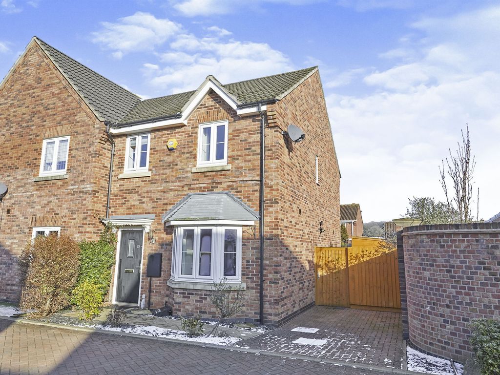 3 bed semidetached house for sale in Dove Meadow, Spondon, Derby DE21