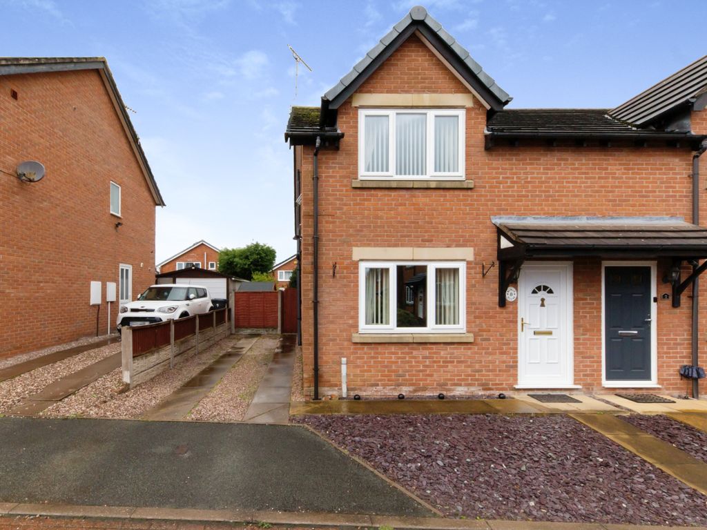 3 bed semidetached house for sale in Delves Broughton Court