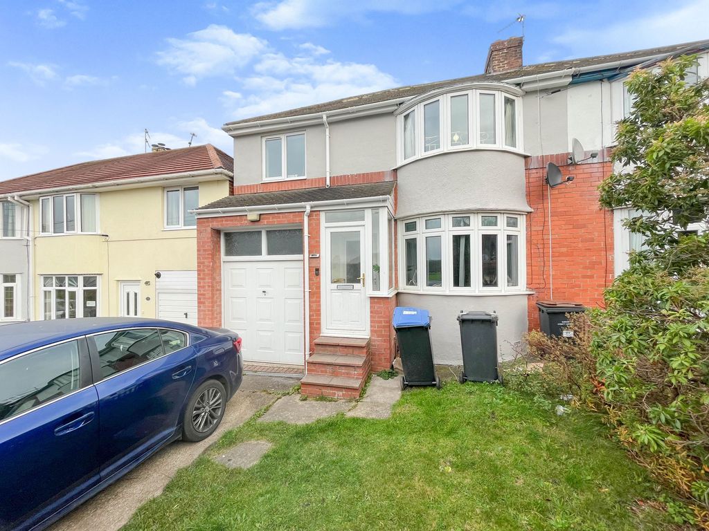 4 bed semidetached house for sale in Toll House Road, Crossgate Moor