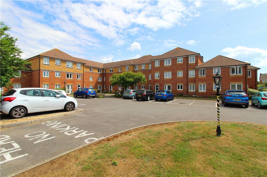 1 bed flat for sale in Canberra Court, Gosport, Hampshire PO12 Zoopla