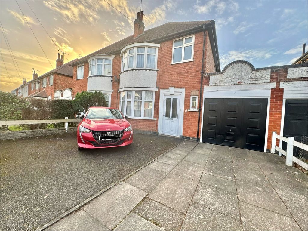 3 bed detached house for sale in Aberdale Road, Leicester, Leicestershire LE2, £280,000 Zoopla