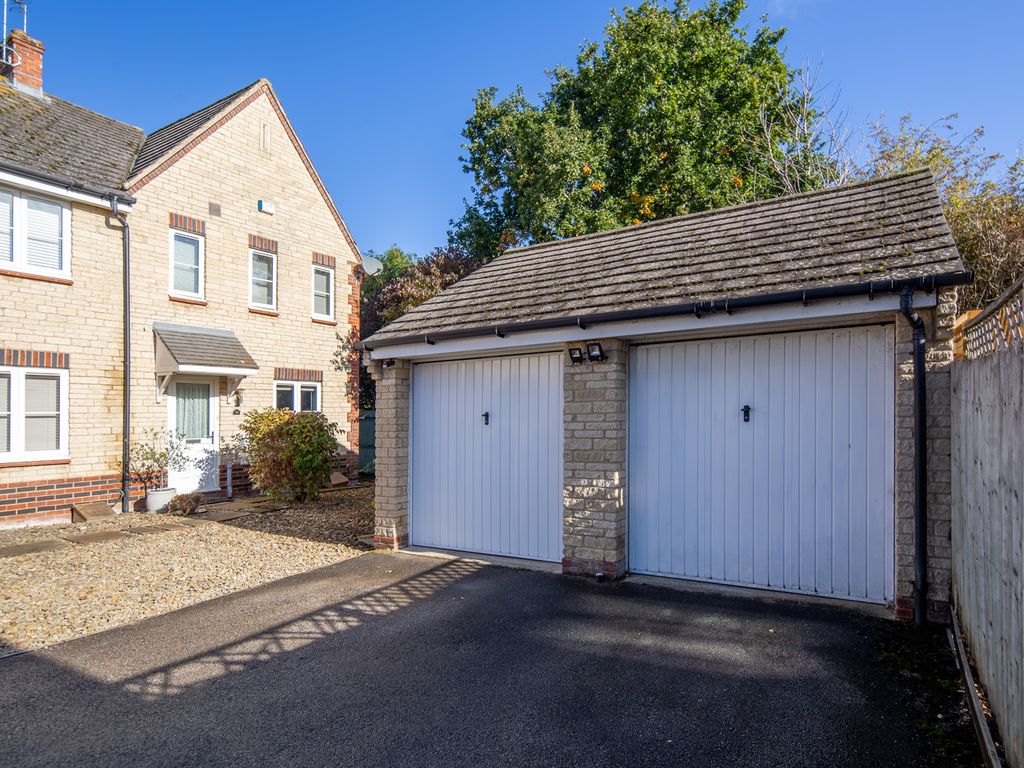 Dunnock Close, Bicester OX26  