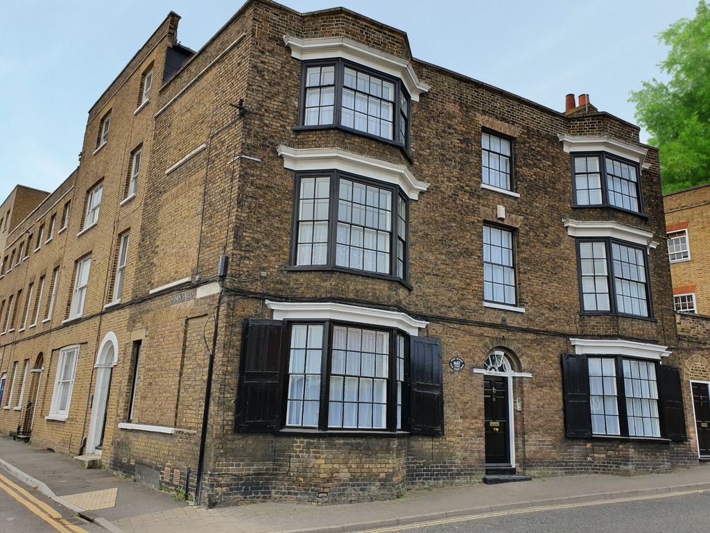 Block of flats for sale in East Row, Rochester ME1, £950,000 Zoopla