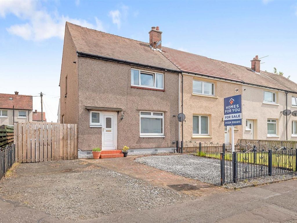 3 bed end terrace house for sale in Chapel Drive, Stenhousemuir
