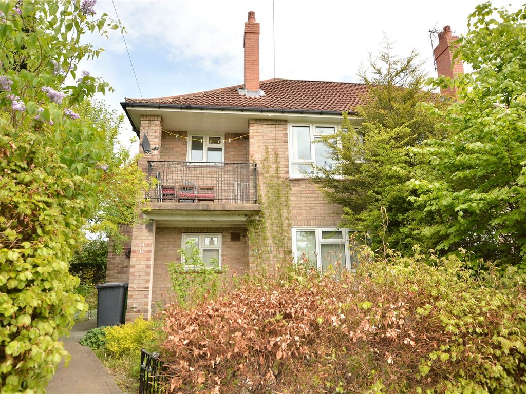 Deanswood Garth Leeds West Yorkshire LS17  