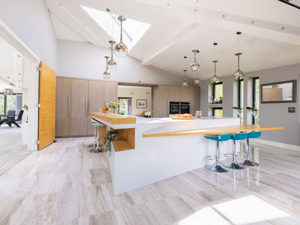 6 bed detached house for sale in Maresfield, Uckfield TN22, £2,250,000