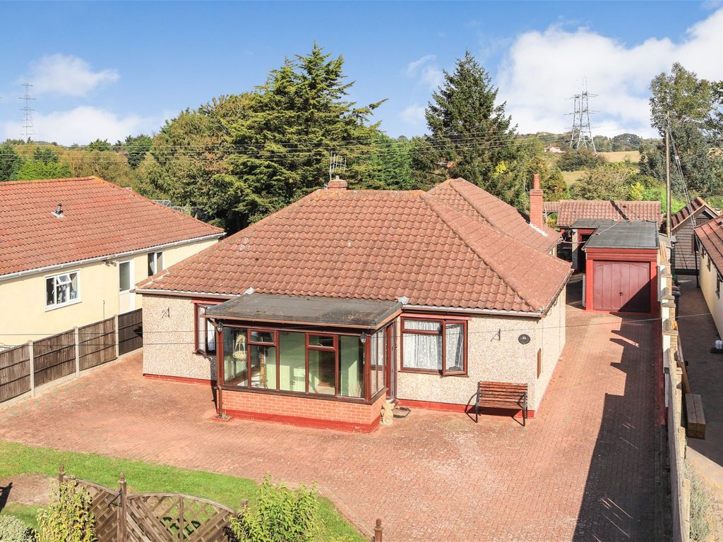 3 bed bungalow for sale in Judith Avenue, Knodishall, Saxmundham IP17