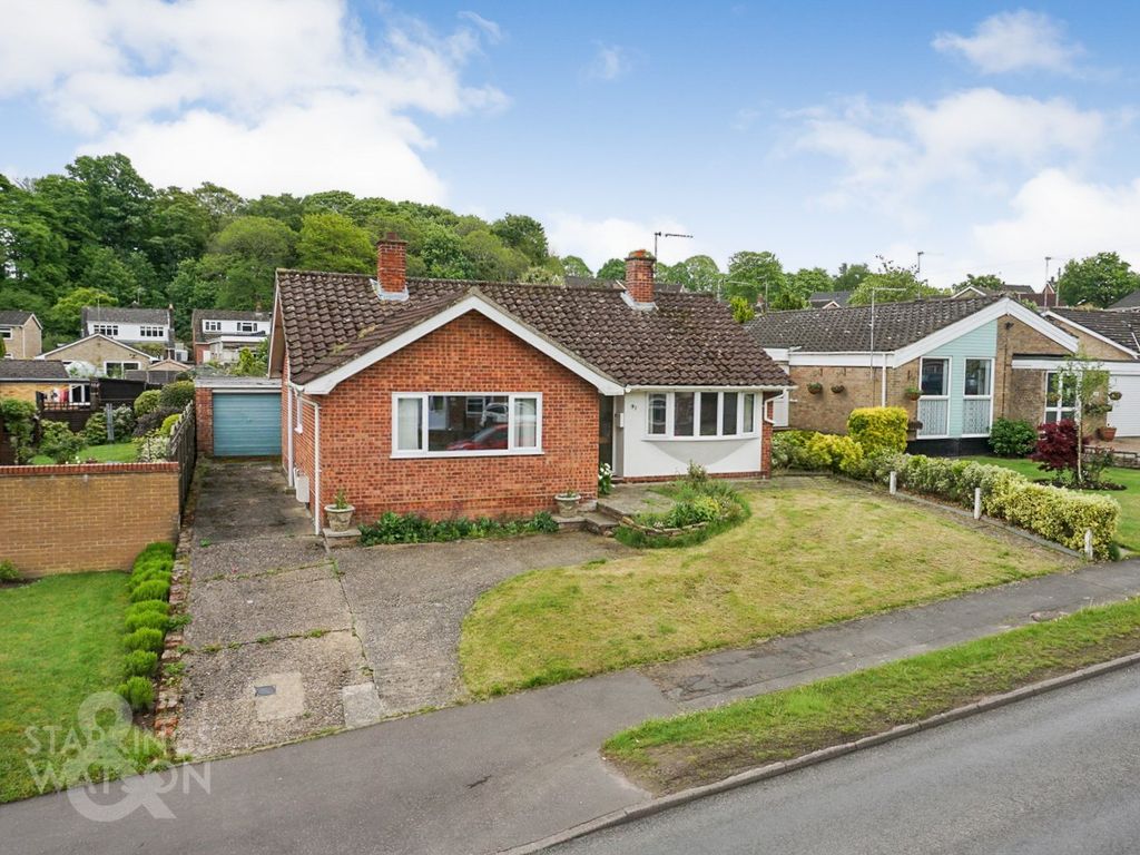 2 bed detached bungalow for sale in Longwater Lane, Costessey, Norwich