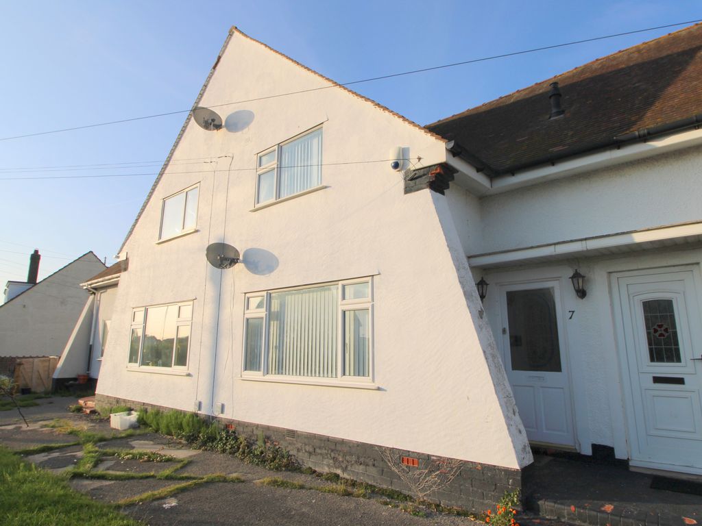 2 bed terraced house for sale in Moelwyn Avenue West, Kinmel Bay, Conwy
