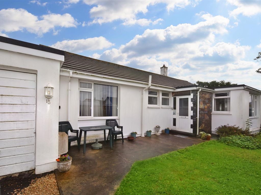 2 bed detached bungalow for sale in Illogan Park, Paynters Lane