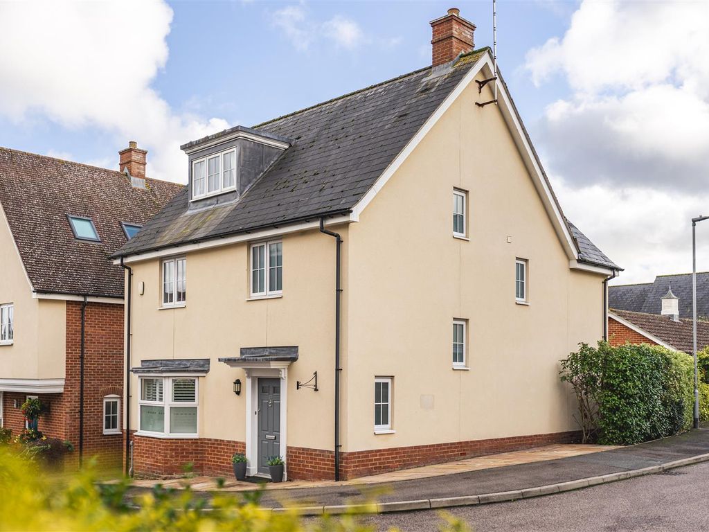 4 bed detached house for sale in Crabtrees, Saffron Walden CB11, £