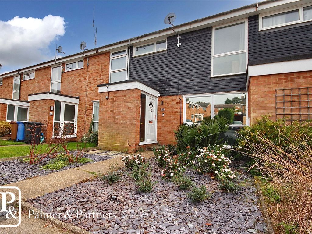 3 bed terraced house for sale in Glastonbury Close, Ipswich, Suffolk IP2, £220,000 Zoopla