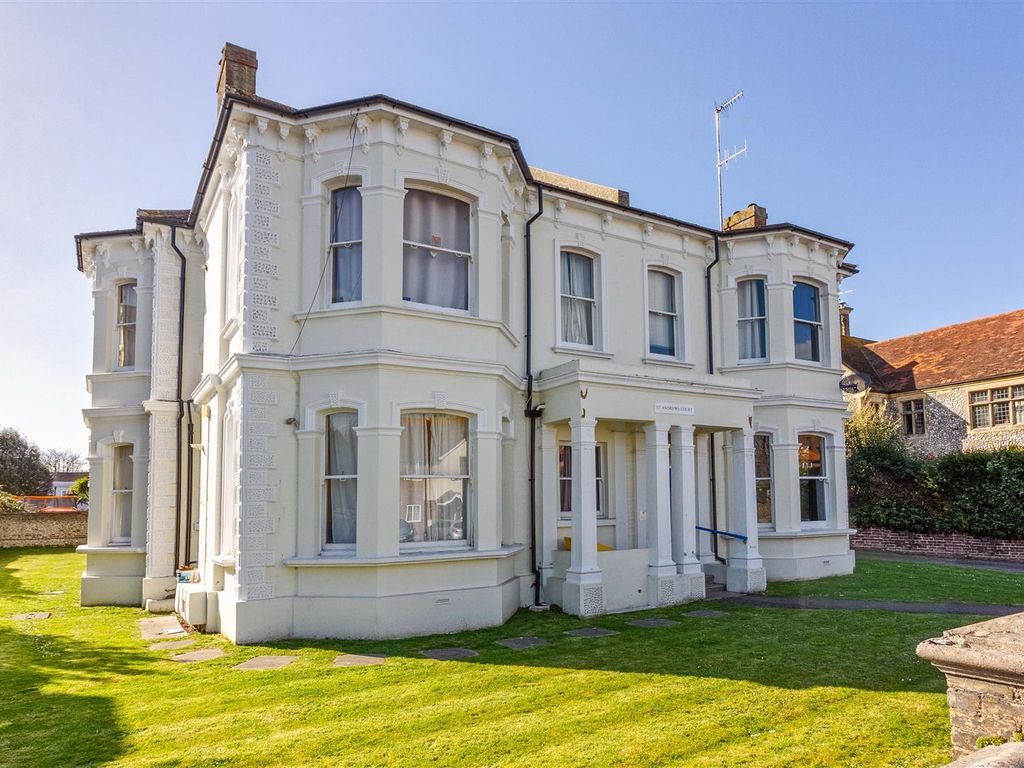 2 bed flat for sale in Victoria Road, Worthing BN11 Zoopla