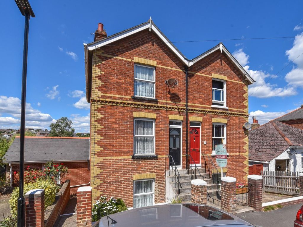 4 bed semidetached house for sale in St. Johns Wood Road, Ryde PO33