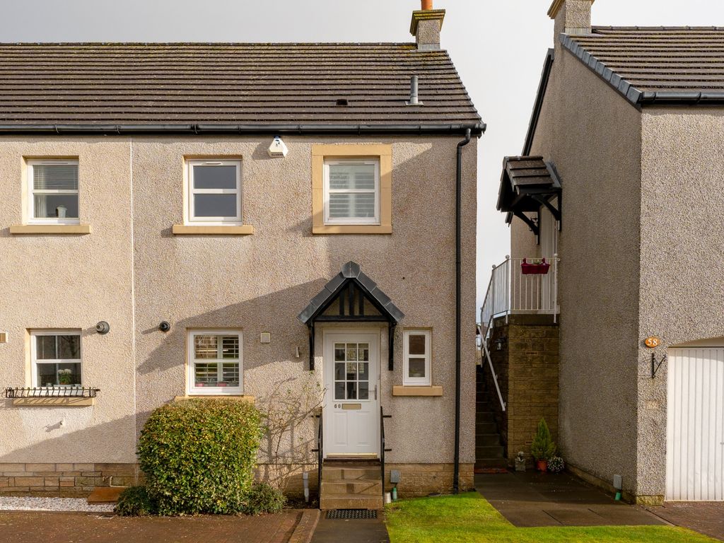3 bed end terrace house for sale in The Dell, Newton Mearns, Glasgow