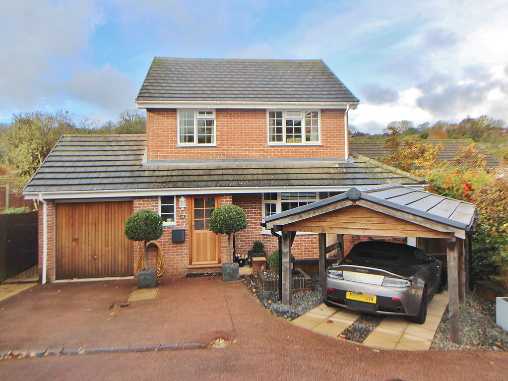 3 bed detached house for sale in Wasdale Close, Horndean, Waterlooville