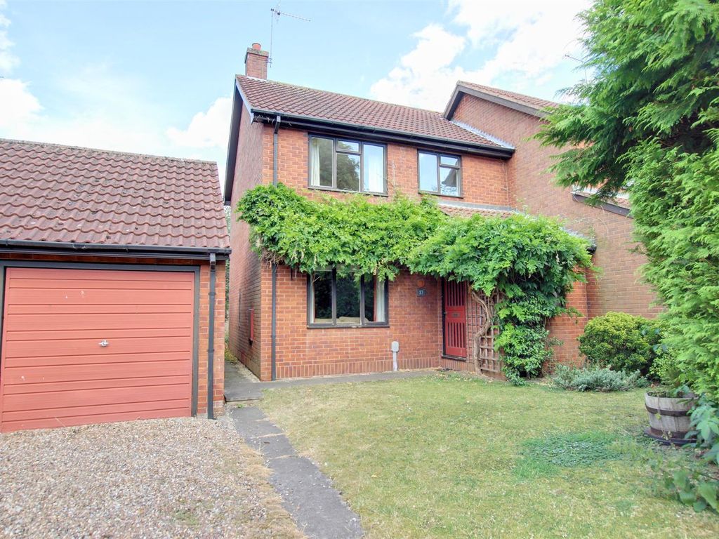 3 bed semidetached house for sale in Ferguson Road, Walkington