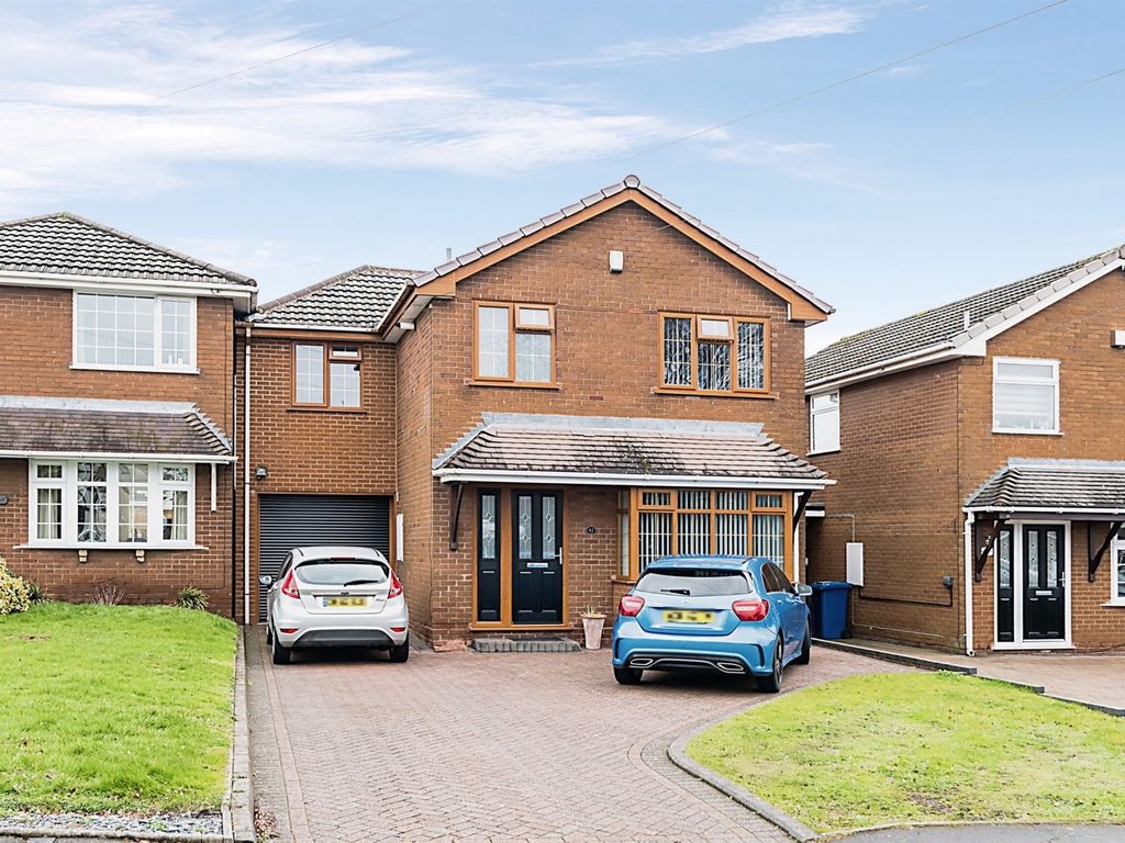 4 bed detached house for sale in Railway Lane, Chase Terrace, Burntwood