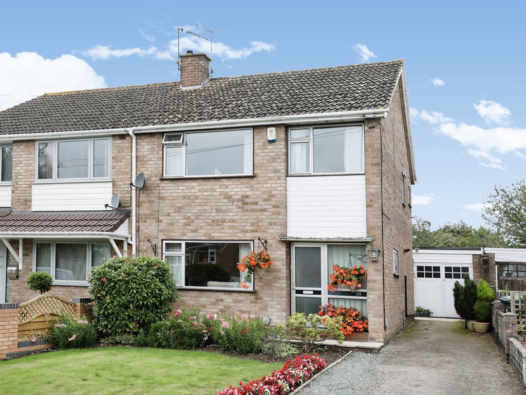 3 bed semidetached house for sale in Sutton Avenue, Coventry, West