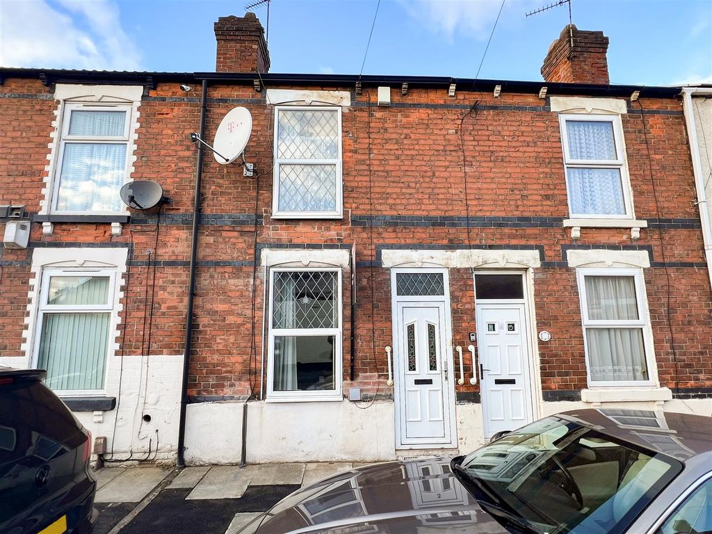 2 bed terraced house for sale in Charles Street, Wheatley, Doncaster
