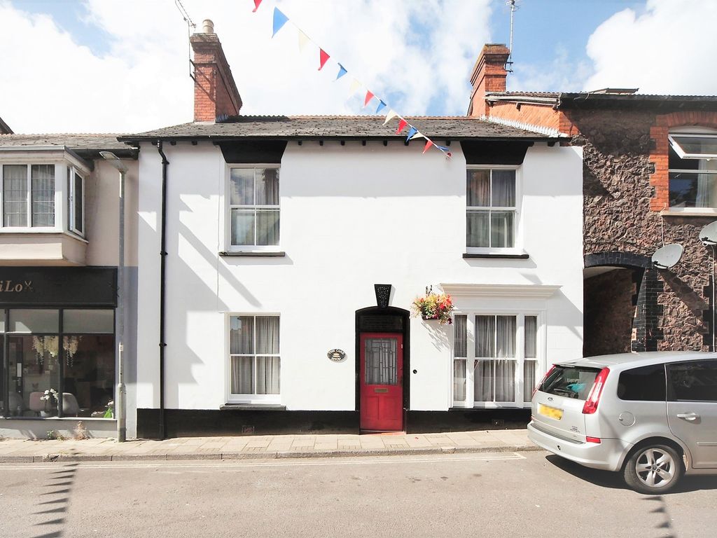 3 bed terraced house for sale in Holloway Street, Minehead TA24, £