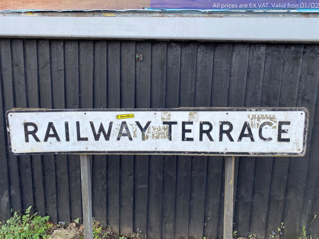 2 bed flat for sale in Railway Terrace, Slough SL2 Zoopla