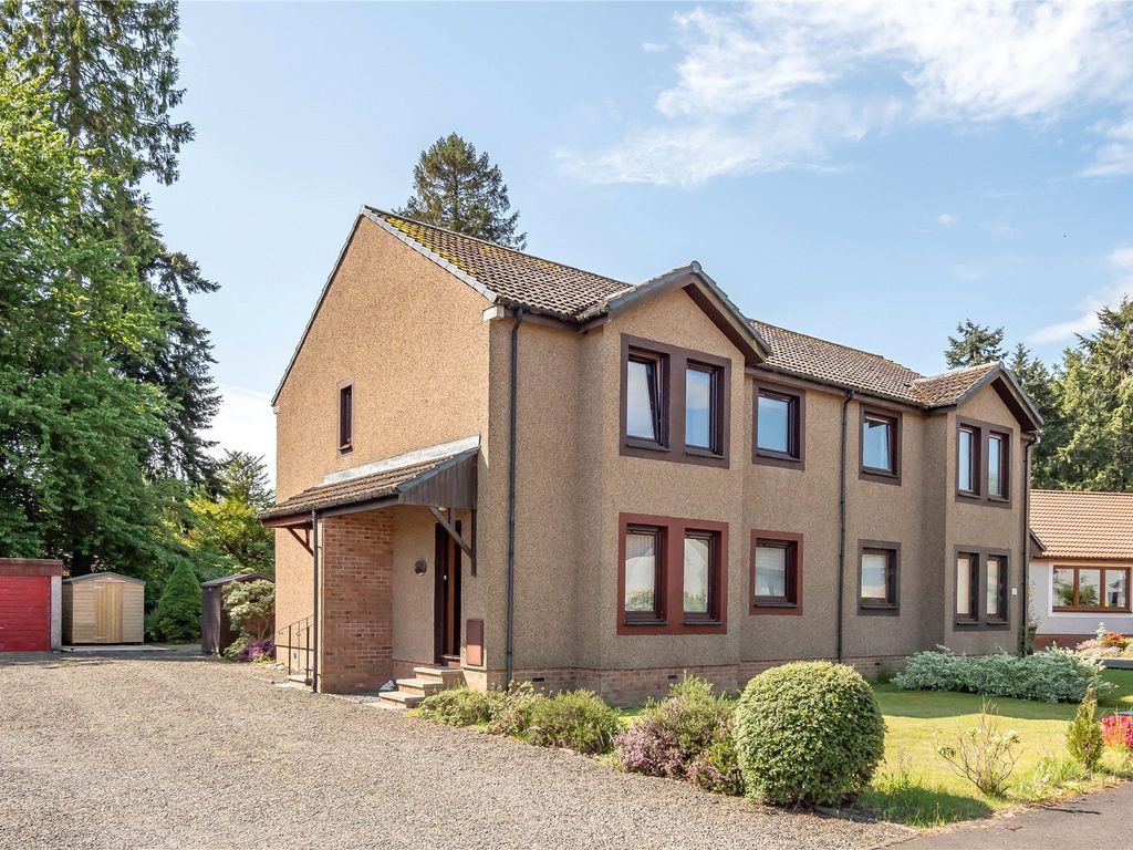 2 bed flat for sale in 11A, Miller Road, Luncarty, Perth PH1, £125,000