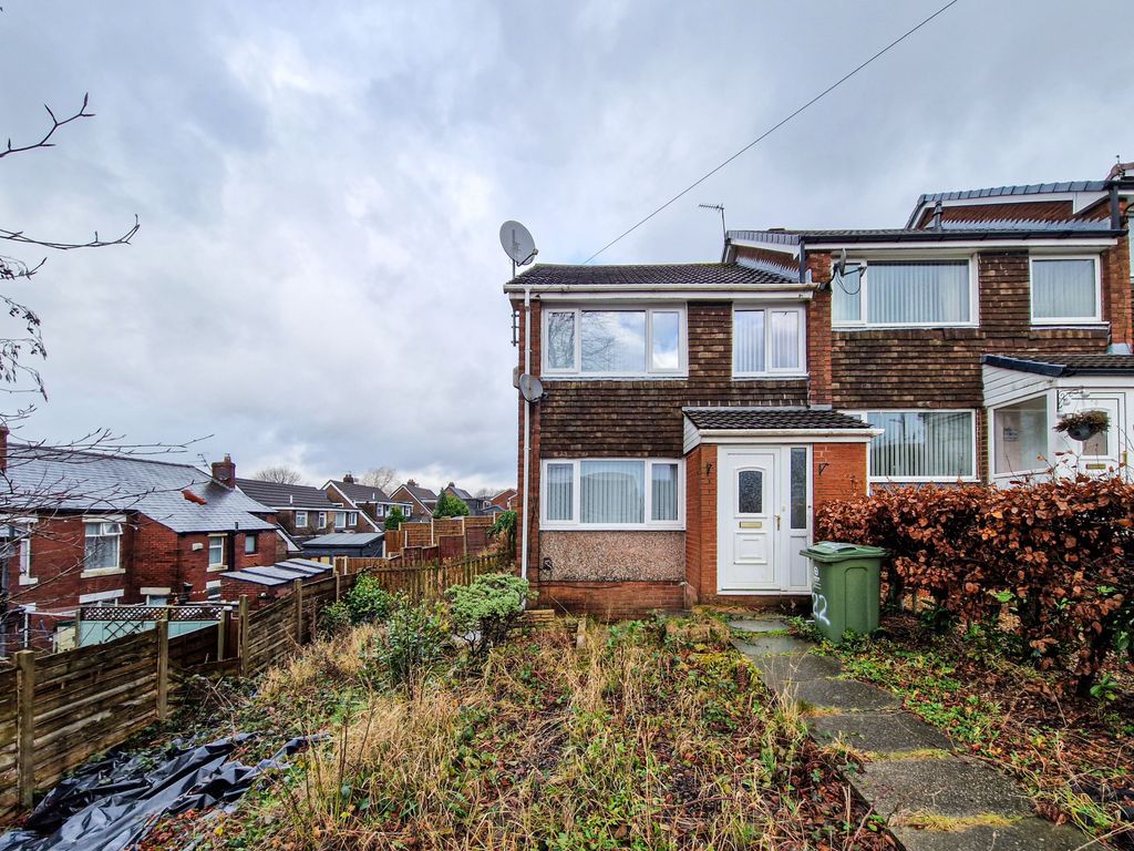 3 bed end terrace house for sale in Arnside Close, Oldham OL2 Zoopla
