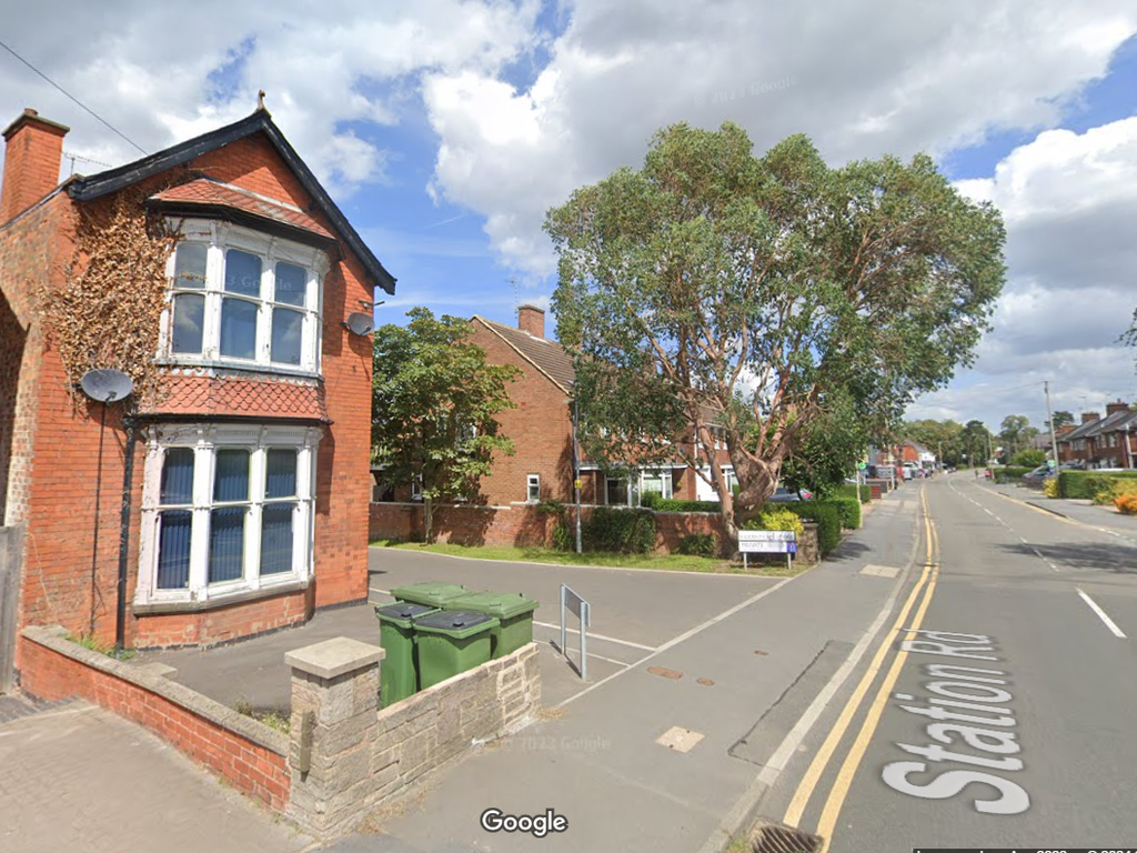 6 bed detached house to rent in Station Road, Glenfield, Leicester LE3