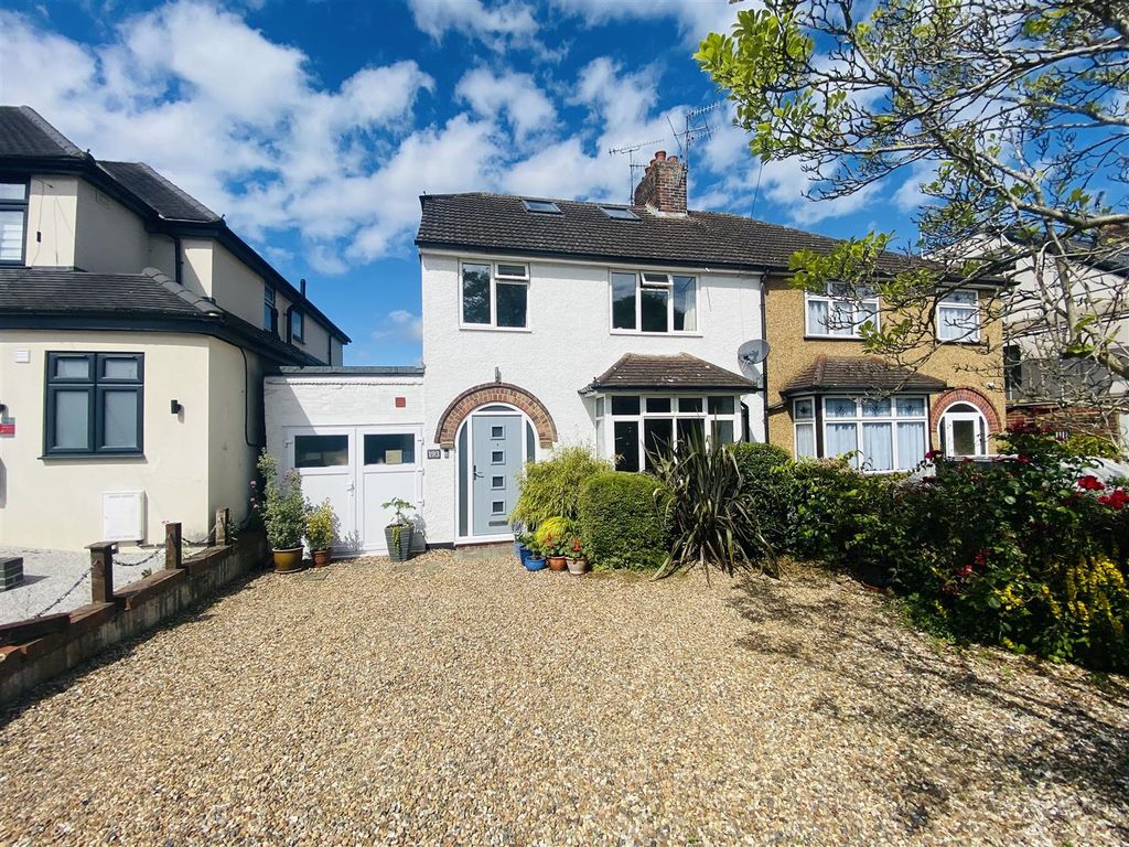 4 bed semidetached house for sale in Little Bushey Lane, Bushey WD23