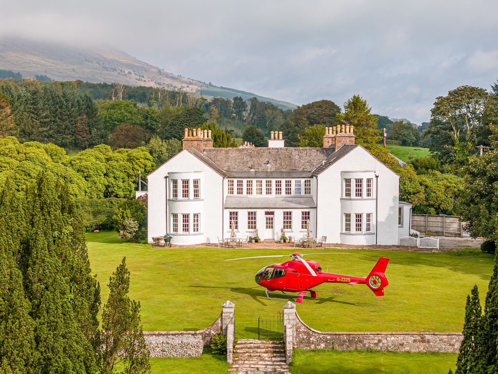 8 bed detached house for sale in Kirkbean, Dumfries DG2, £825,000 Zoopla