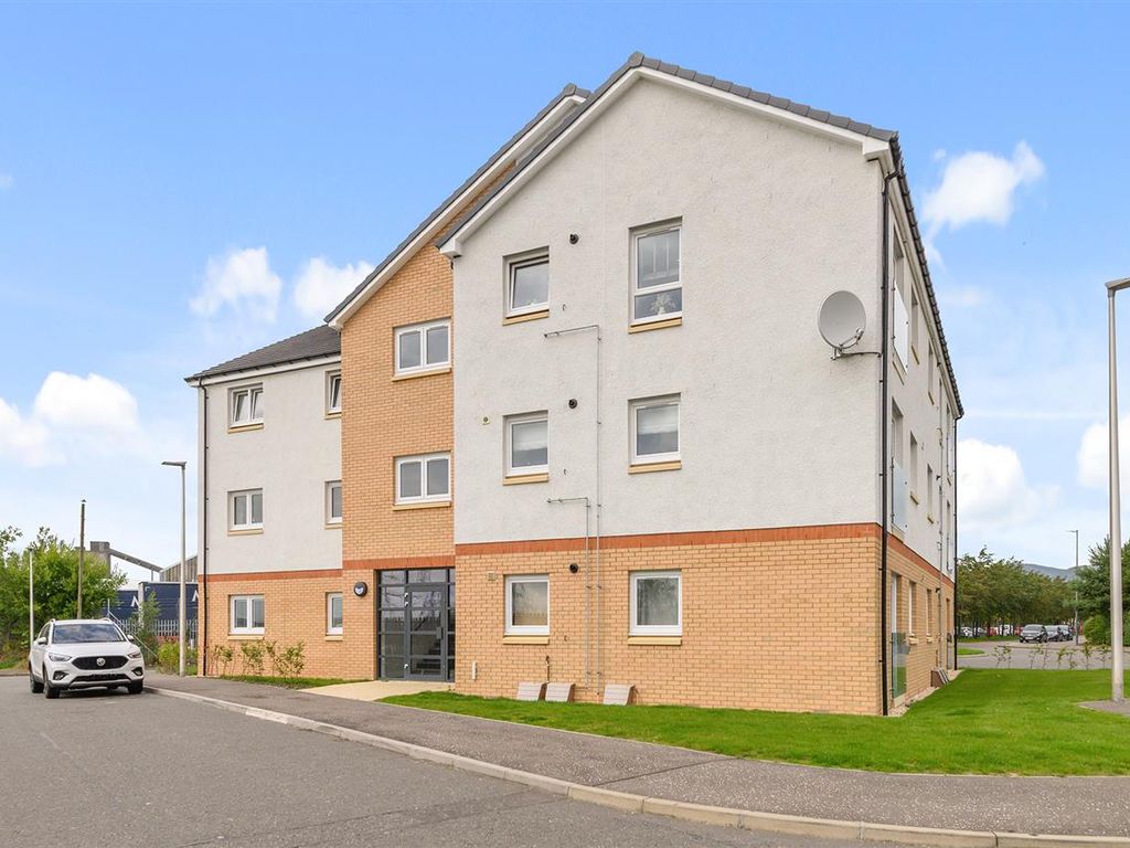2 bed flat for sale in Harbour Way, Alloa FK10 Zoopla