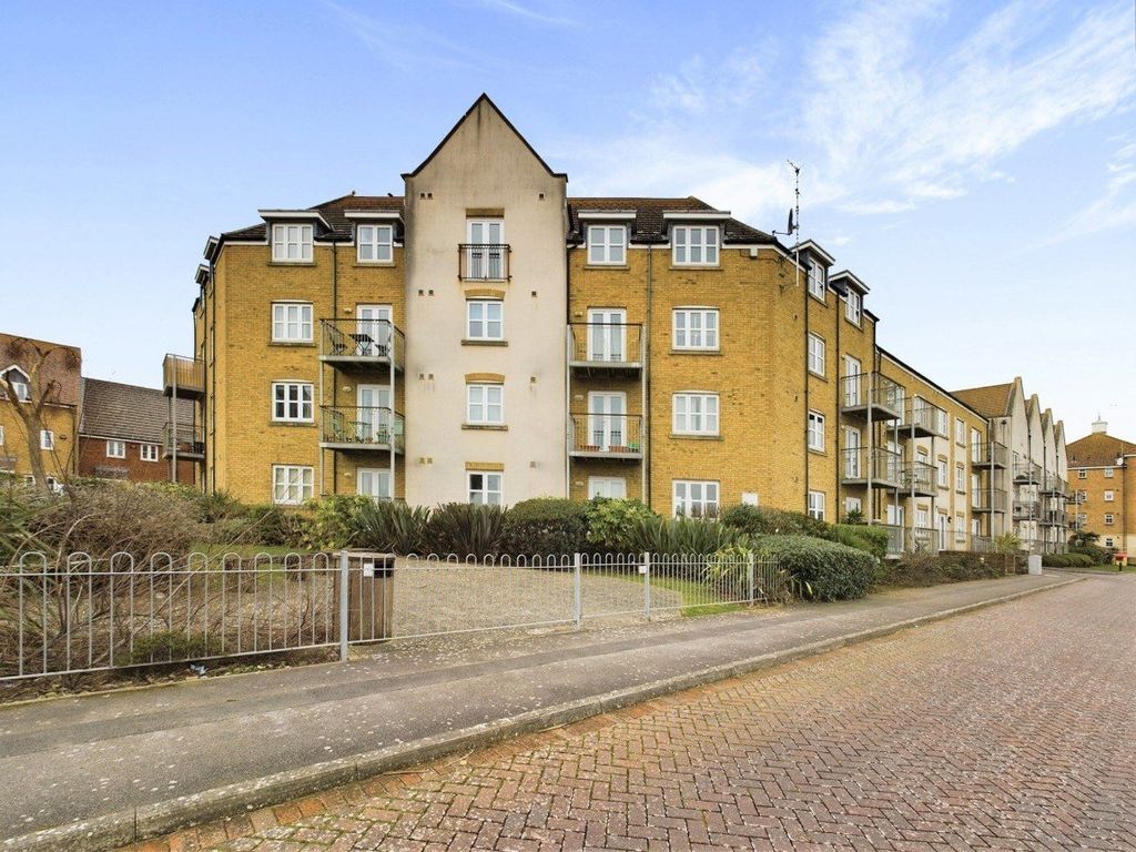 1 bed flat for sale in Sussex Wharf, ShorehamBySea BN43, £227,500