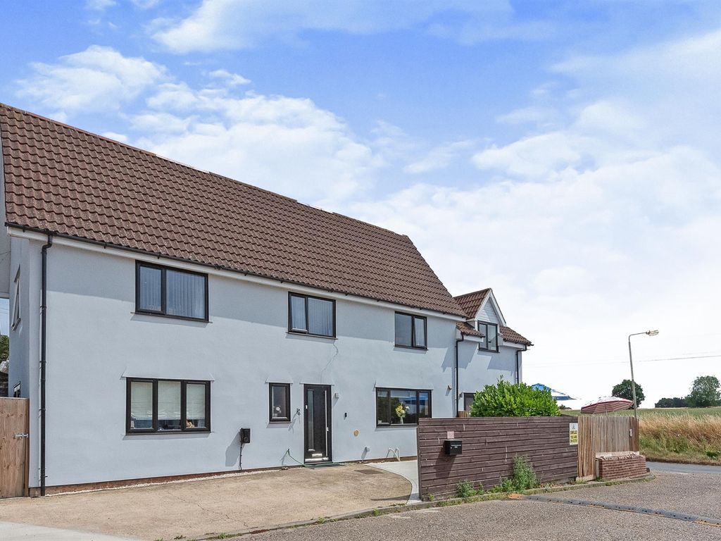5 bed detached house for sale in Heath Road, Banham, Norwich NR16 Zoopla