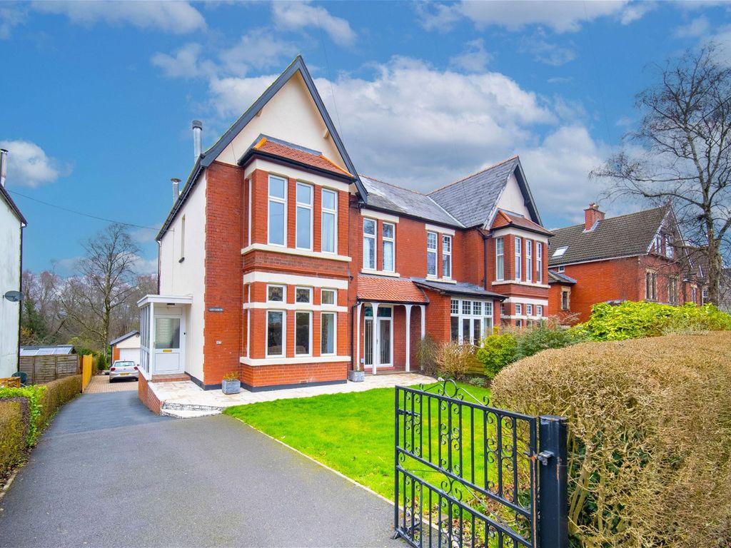 5 bed semidetached house for sale in St. Martins Road, Caerphilly CF83