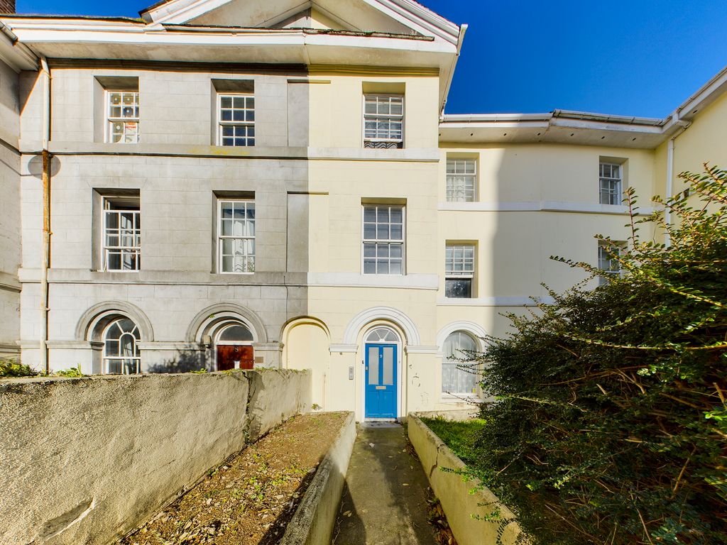 2 bed flat to rent in Wyndham Square, Plymouth PL1 Zoopla