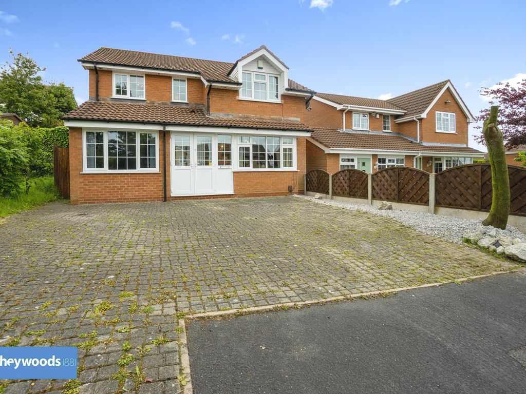 4 bed detached house for sale in Barbridge Road, Waterhayes, Newcastle