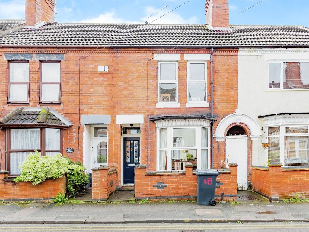 3 bed terraced house for sale in Queen Street, Rushden NN10, £210,000