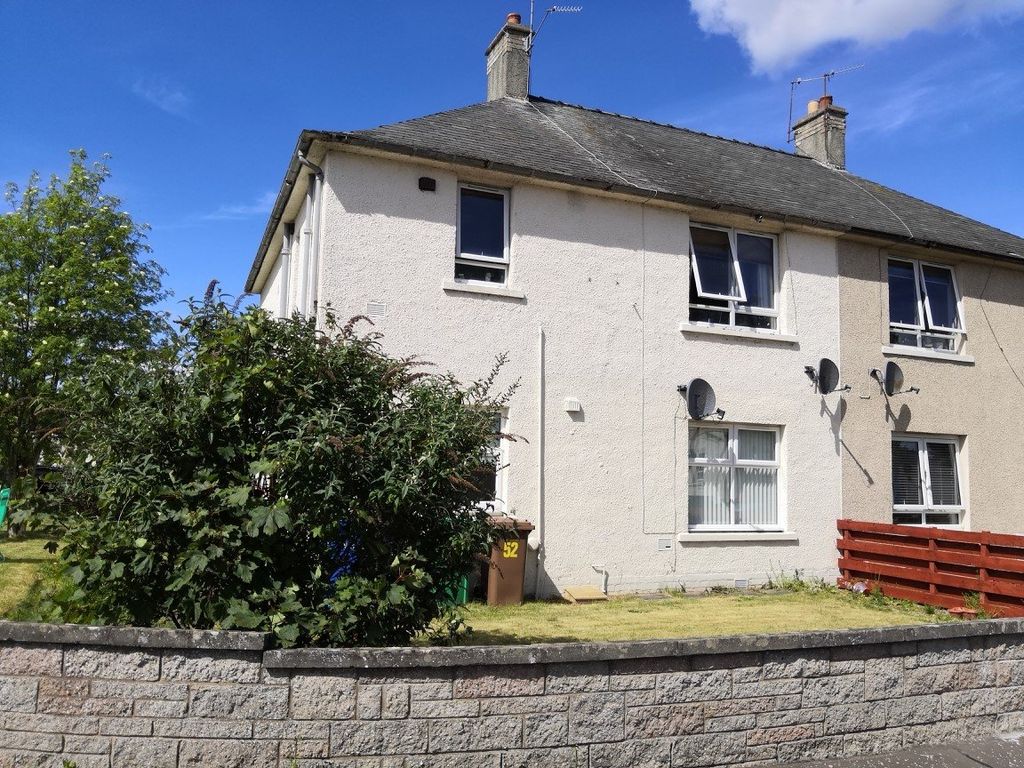 2 bed flat to rent in Balgarvie Crescent, Cupar KY15 Zoopla
