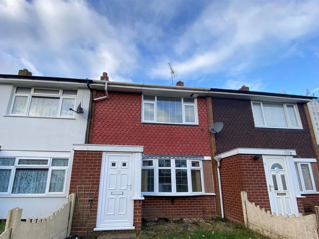 3 bed terraced house to rent in Millfield Avenue, Bloxwich, Walsall WS3