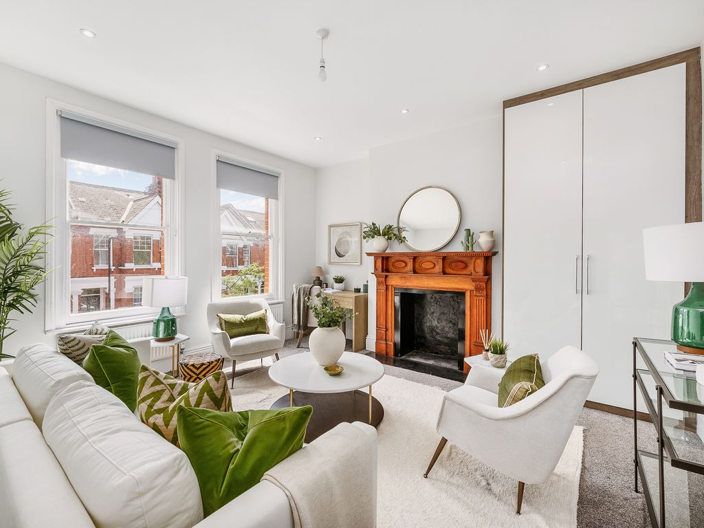2 bed flat for sale in Grafton Road, Acton W3 Zoopla
