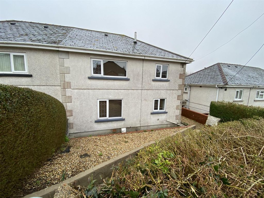 3 bed property for sale in Maes Yr Haf, Llanach, Llanelli SA15 Zoopla