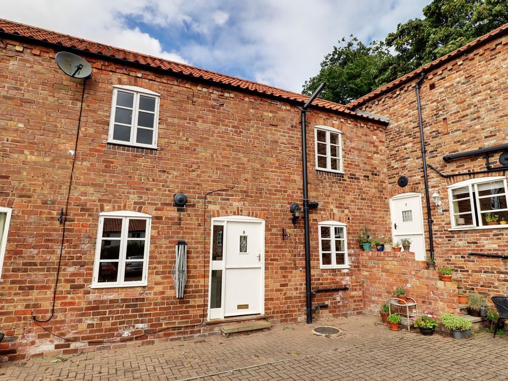 2 bed terraced house for sale in Church Town, Belton, Doncaster DN9