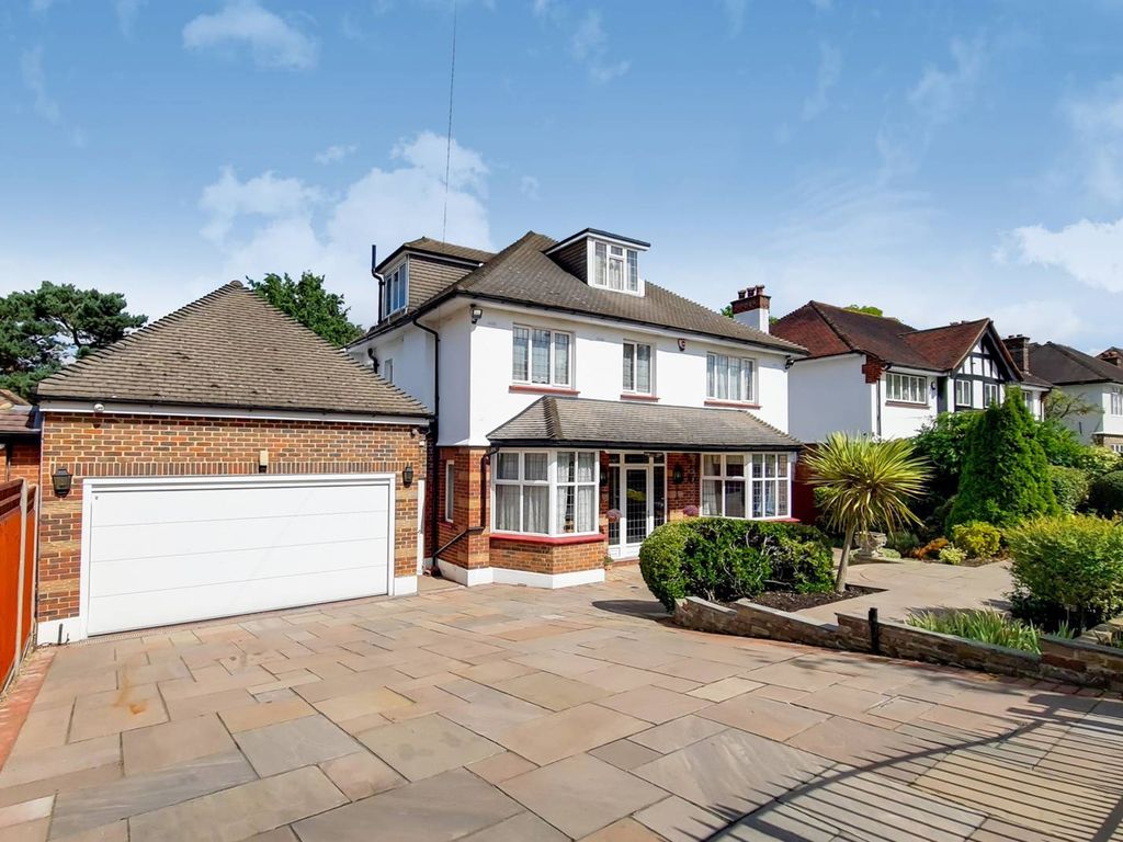 Fitzjames Avenue, Croydon CR0