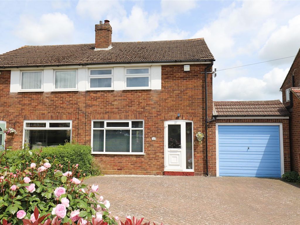 3 bed semidetached house for sale in Willington Street, Maidstone ME15