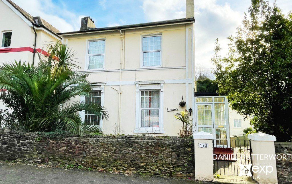 3 bed detached house to rent in Lisburne Square, Road